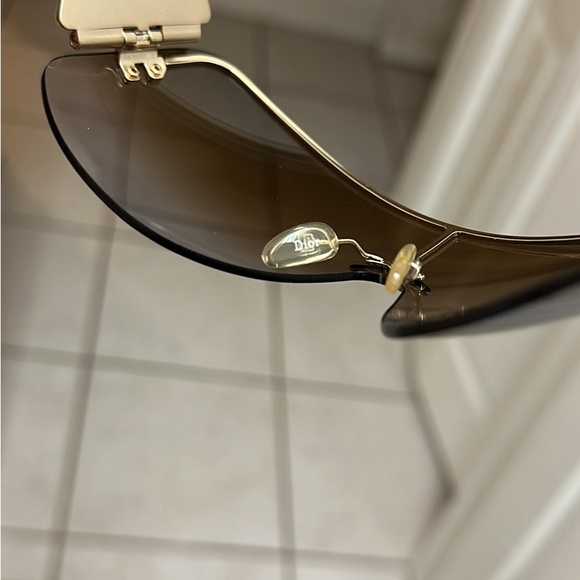 Dior Sunglasses - Picture 6 of 8
